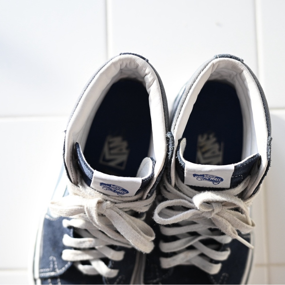 Vans Sk8-Hi Top Sneakers - Men’s Sz 7 Navy and White - Picture 12 of 14